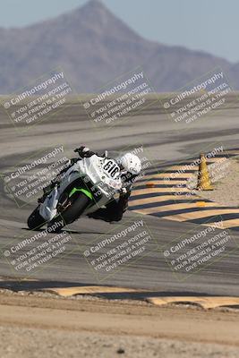 media/Oct-02-2025-Racers Edge (Thu) [[2c91cb6ab3]]/2-A Group/Session 5-Turn 12 (130pm)/